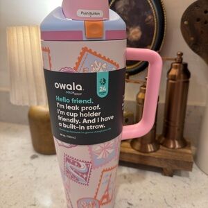 Owala Color Drop “Sending Love” 40oz Tumbler – Limited Edition, Sold Out